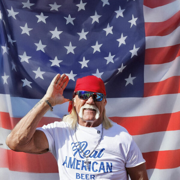 Hulk Hogan Netflix RAW Real American Beer T-Shirt